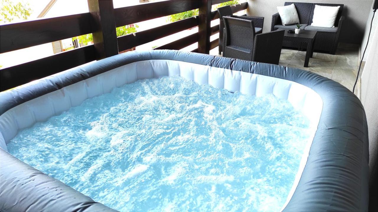 Deluxe Apartment With Jacuzzi - Patar Rakovica Luaran gambar