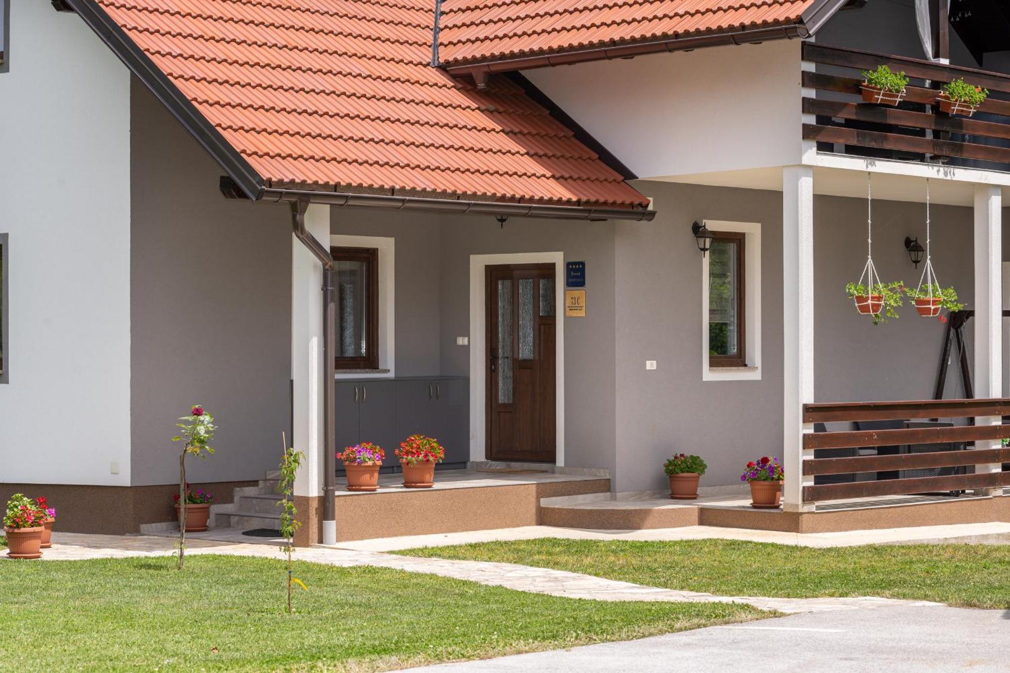 Deluxe Apartment With Jacuzzi - Patar Rakovica Luaran gambar